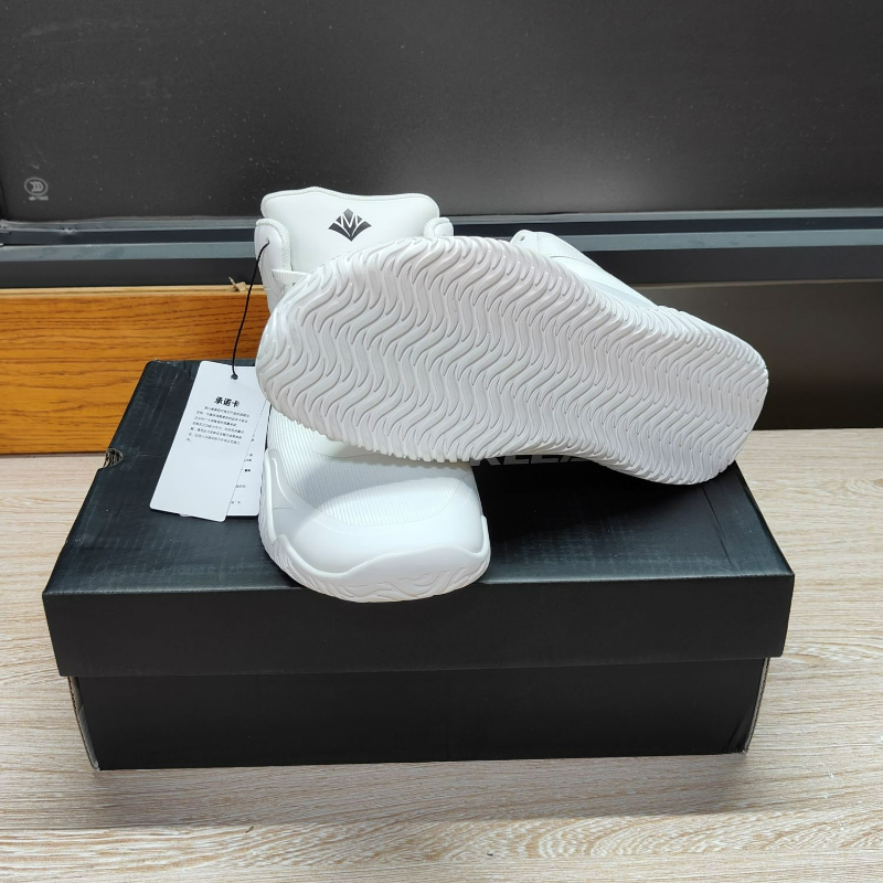 Klasyczne markowe buty do podn – Weightlifting Shoes recenzja i cena